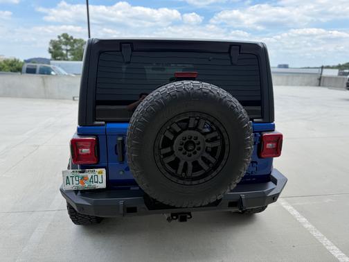 Blue 2020 Jeep Wrangler Unlimited Sport