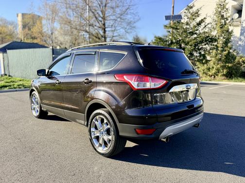 Brown 2013 Ford Escape SEL
