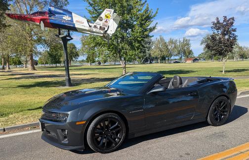 Gray 2015 Chevrolet Camaro ZL1