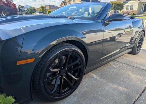 Gray 2015 Chevrolet Camaro ZL1