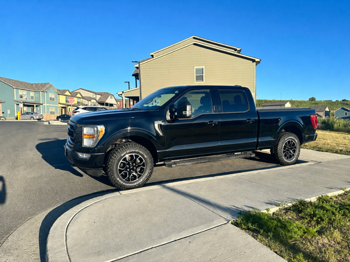 Black 2021 Ford F-150 XLT
