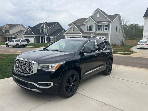 2018 GMC Acadia Denali