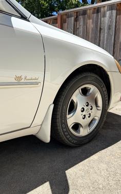 White 2004 Toyota Avalon XLS