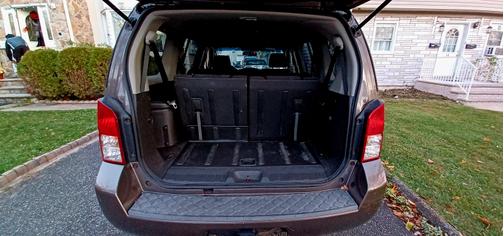 2008 Nissan Pathfinder SE