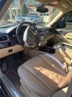 Black 2012 GMC Yukon XL Denali