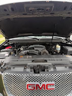Black 2012 GMC Yukon XL Denali