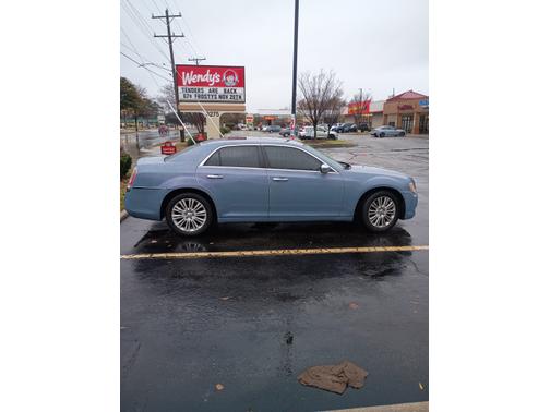 2013 Chrysler 300C Base