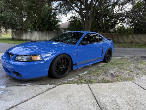 2003 Ford Mustang Mach I