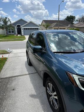 Blue 2017 Honda Pilot EX