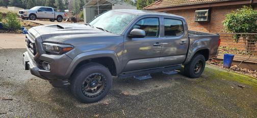 2021 Toyota Tacoma SR5