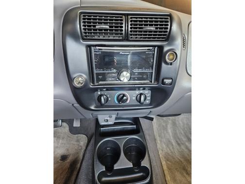 2003 Mazda B3000 DS Cab Plus