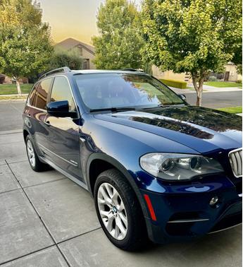 Blue 2013 BMW X5 xDrive35i Premium