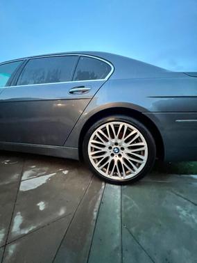 Blue 2006 BMW 750 Li