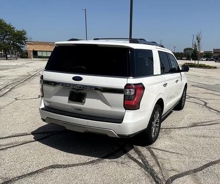 White 2018 Ford Expedition Limited