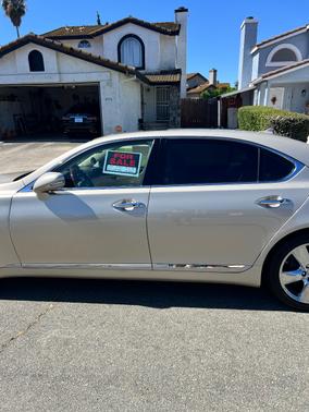 Gold 2010 Lexus LS 460 L