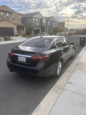 Black 2018 INFINITI Q50 3.0t LUXE