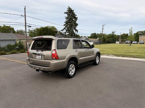 Brown 2006 Toyota 4Runner SR5