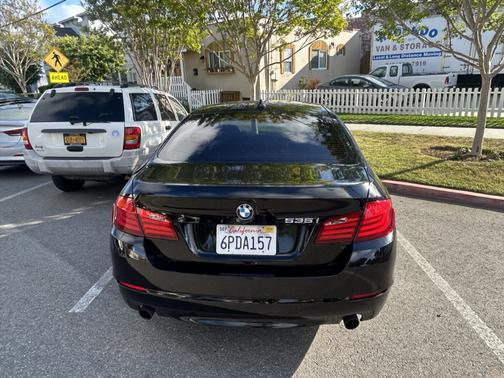 2011 BMW 535 i