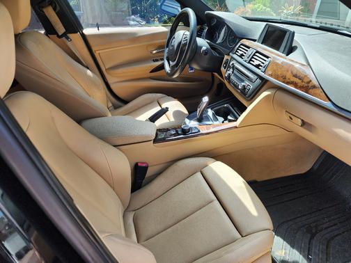 Black 2015 BMW 328 i