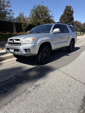 Silver 2006 Toyota 4Runner Limited V8