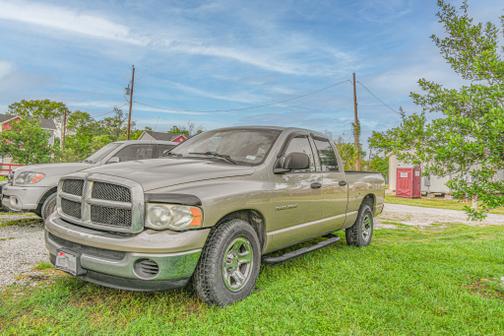 2004 Dodge Ram 1500 SLT Quad Cab