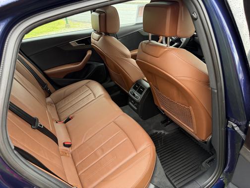 2021 Audi A4 45 S line Premium Plus