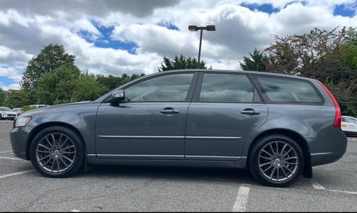 Gray 2010 Volvo V50 2.4i