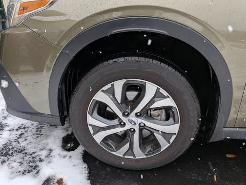 2021 Subaru Outback Touring