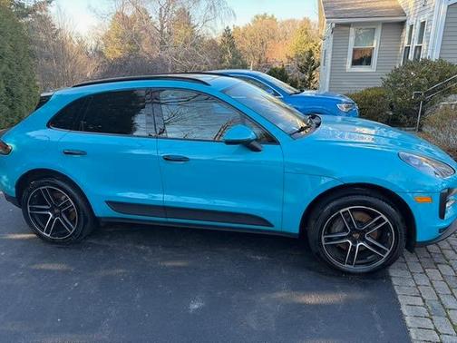 Blue 2020 Porsche Macan Macan S