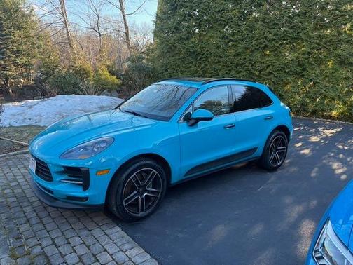 Blue 2020 Porsche Macan Macan S