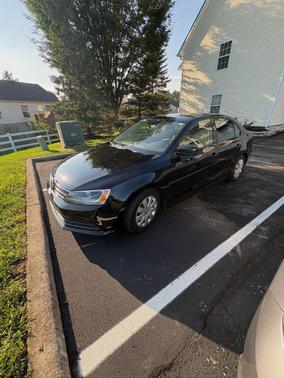 Black 2015 Volkswagen Jetta 2.0L S