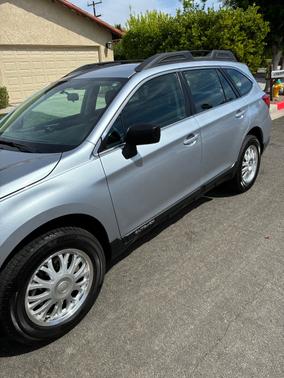 Silver 2017 Subaru Outback 2.5i
