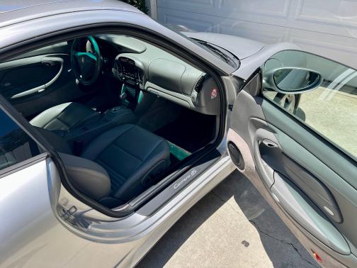 2005 Porsche 911 Carrera