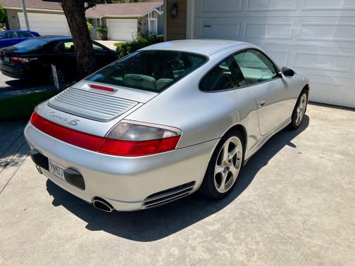 2005 Porsche 911 Carrera