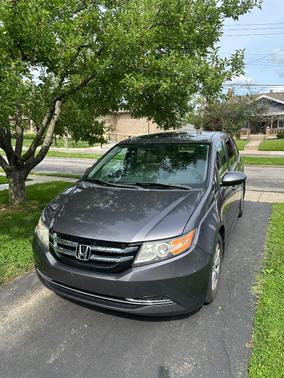 Gray 2015 Honda Odyssey EX-L