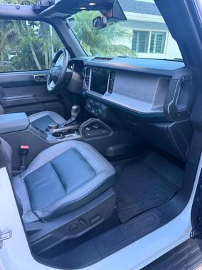 White 2024 Ford Bronco Outer Banks