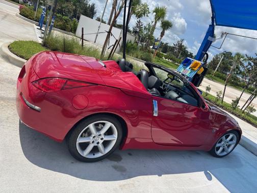2004 Nissan 350Z Touring