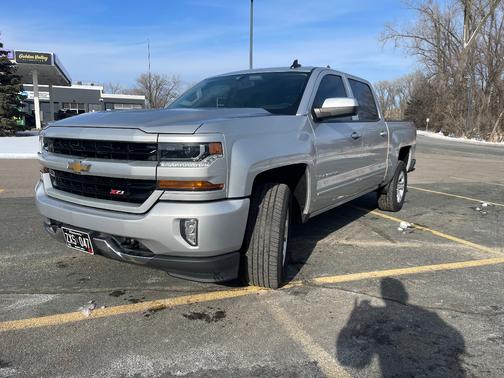 2018 Chevrolet Silverado 1500 2LT
