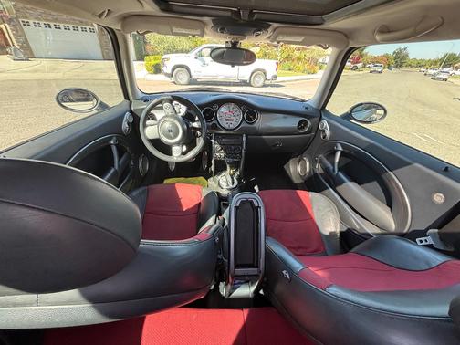 White 2006 MINI Cooper S Base