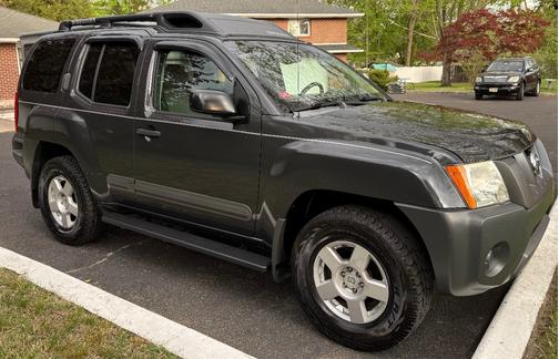 Gray 2005 Nissan Xterra S