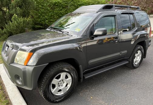 Gray 2005 Nissan Xterra S