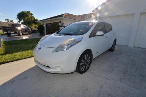 2015 Nissan Leaf SV