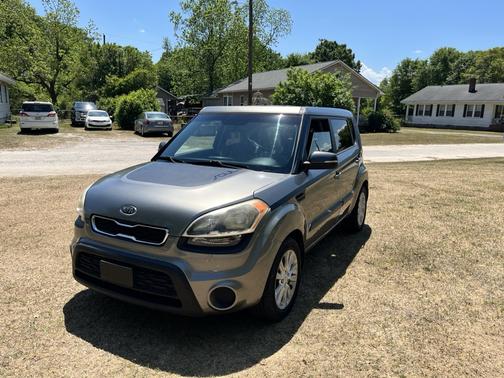 Gray 2012 Kia Soul +
