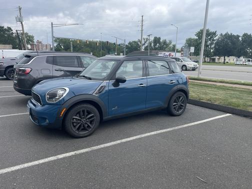 2012 MINI Cooper S Countryman Base