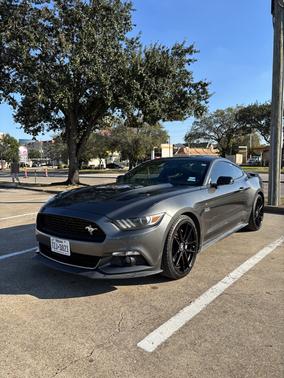 2017 Ford Mustang GT Premium