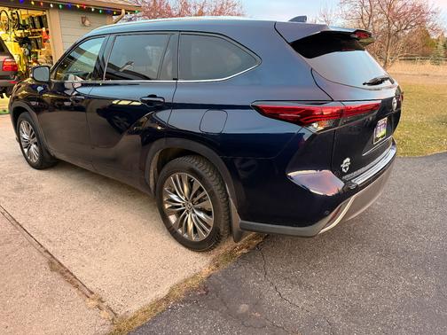 2020 Toyota Highlander Platinum