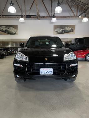 2010 Porsche Cayenne Cayenne GTS