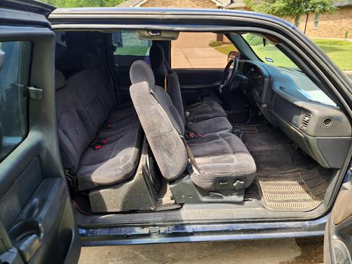 2001 Chevrolet Silverado 1500 LS Extended Cab