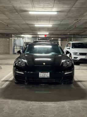 2015 Porsche Panamera 2