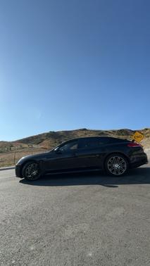 2015 Porsche Panamera 2